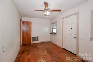 628 N Kelly St, Statesville, NC 28677 - Photo 7