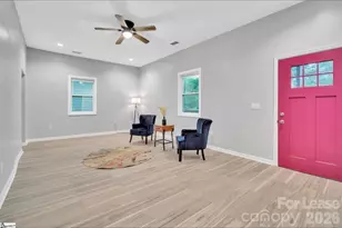 426 Arch St, Spartanburg, SC 29301 - Photo 5