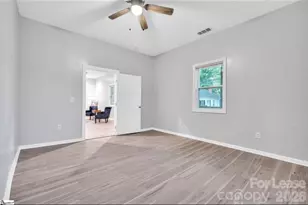 426 Arch St, Spartanburg, SC 29301 - Photo 11
