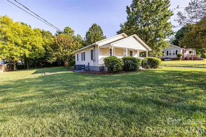 212 E 1st Street, Oakboro, NC 28129 - Photo 3