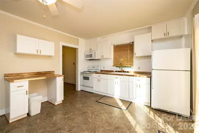 212 E 1st Street, Oakboro, NC 28129 - Photo 17