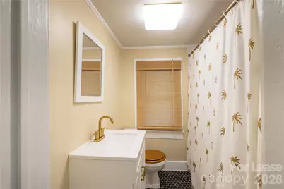212 E 1st Street, Oakboro, NC 28129 - Photo 11
