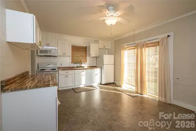 212 E 1st Street, Oakboro, NC 28129 - Photo 19