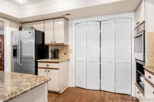 6504 Racquet Wood Ct, Charlotte, NC 28226 - Photo 17