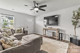 114 Stella Ln, Troutman, NC 28166 - Photo 3