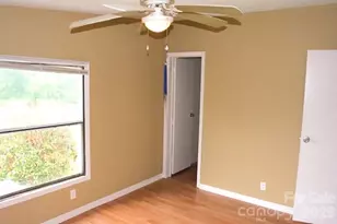 1016 Bethesda Rd, Statesville, NC 28677 - Photo 11