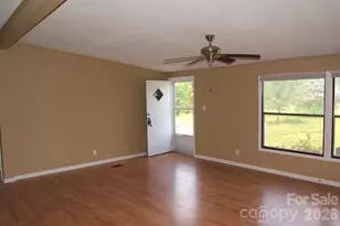 1016 Bethesda Rd, Statesville, NC 28677 - Photo 3