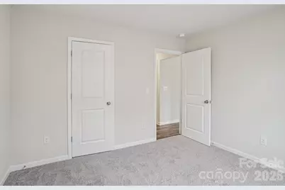 547 Tomlin Trail, Spartanburg, SC 29301 - Photo 7