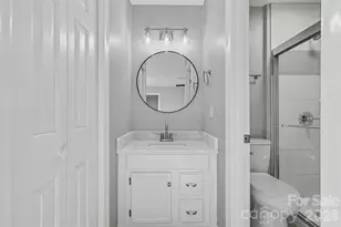 2705 N Center St, Hickory, NC 28601 - Photo 21