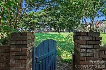 2705 N Center Street #2, Hickory, NC 28601 - Photo 31