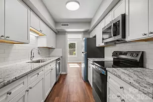 2705 N Center St, Hickory, NC 28601 - Photo 9