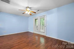 3245 White Oak Ct, Claremont, NC 28610 - Photo 3