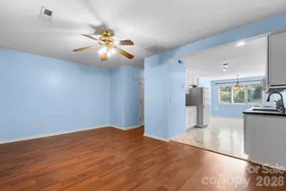 3245 White Oak Court, Claremont, NC 28610 - Photo 5
