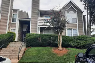 9621 Vinca Cir, Charlotte, NC 28213 - Photo 1