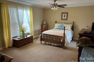 321 Jones St, Blacksburg, SC 29702 - Photo 9