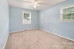 4209 Heatherstone Dr, Gastonia, NC 28056 - Photo 5