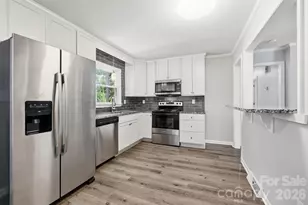 12011 Merriweather Dr, Charlotte, NC 28273 - Photo 11