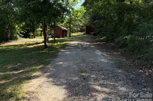 365-A Guernsey Ln, Roebuck, SC 29376 - Photo 9