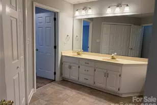 1611 Plantation Trail, Gastonia, NC 28056 - Photo 19