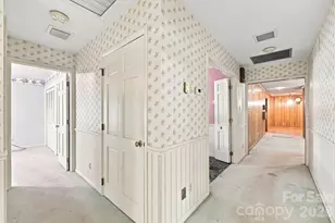 215 E Park Ave, Granite Quarry, NC 28146 - Photo 23