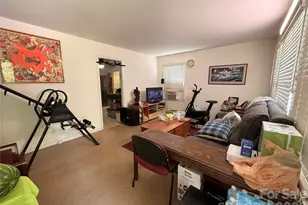 4310 Gillespie Ct, Charlotte, NC 28205 - Photo 9