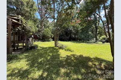 4310 Gillespie Court, Charlotte, NC 28205 - Photo 29