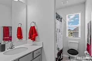 1230 Bigelow St, Charlotte, NC 28269 - Photo 15