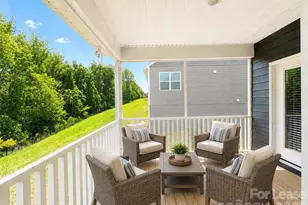 15718 Aviary Orch Wy, Charlotte, NC 28278 - Photo 9