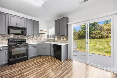 3053 Summerfield Ridge Lane, Charlotte, NC 28105 - Photo 7
