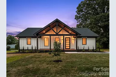 902 Narva Road, Hendersonville, NC 28792 - Photo 1