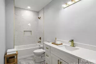902 Narva Rd, Hendersonville, NC 28792 - Photo 29