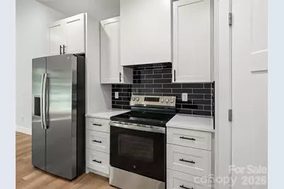 902 Narva Road, Hendersonville, NC 28792 - Photo 23