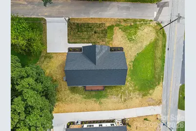902 Narva Road, Hendersonville, NC 28792 - Photo 45