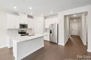 2412 Chartwell Ct, Stanley, NC 28164 - Photo 3
