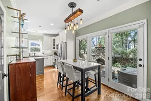512 Olmsted Park Pl, Charlotte, NC 28203 - Photo 9