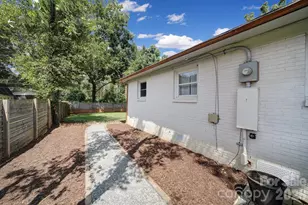 3335 Dunaire Dr, Charlotte, NC 28205 - Photo 23