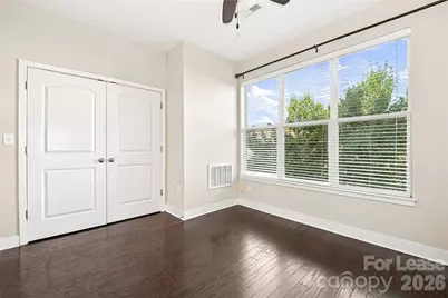 732 Seigle Point Drive, Charlotte, NC 28204 - Photo 5