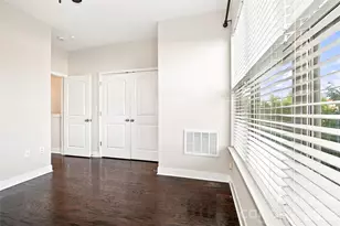 732 Seigle Point Dr, Charlotte, NC 28204 - Photo 21