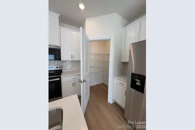 9025 Foggy Brook Loop, Charlotte, NC 28216 - Photo 11