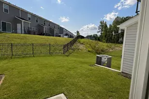 9025 Foggy Brook Loop, Charlotte, NC 28216 - Photo 37