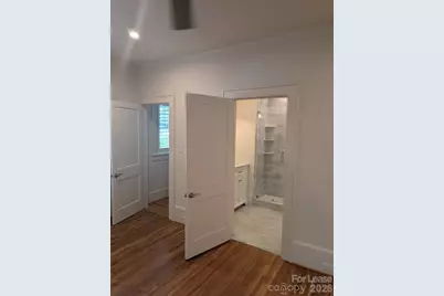 923 Henley Place, Charlotte, NC 28207 - Photo 21