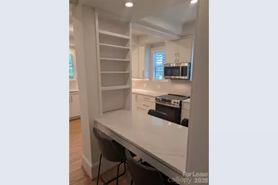 923 Henley Place, Charlotte, NC 28207 - Photo 9