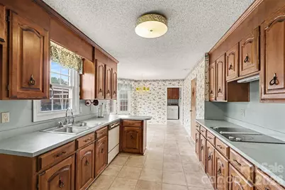 1018 Rembrandt Drive SW, Concord, NC 28027 - Photo 13