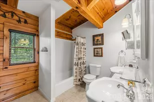 6012 Holiday Shores Ave, Nebo, NC 28761 - Photo 15