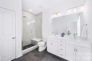15332 Ballancroft Pkwy, Charlotte, NC 28277 - Photo 19