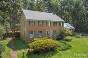 200 Heathcote Rd, Hendersonville, NC 28791 - Photo 1