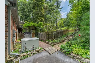 200 Heathcote Road, Hendersonville, NC 28791 - Photo 43
