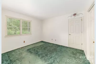 200 Heathcote Road, Hendersonville, NC 28791 - Photo 31