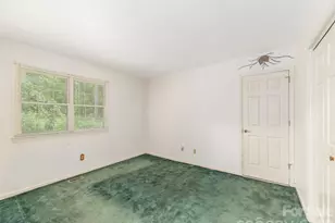 200 Heathcote Rd, Hendersonville, NC 28791 - Photo 31