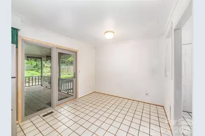 200 Heathcote Road, Hendersonville, NC 28791 - Photo 15